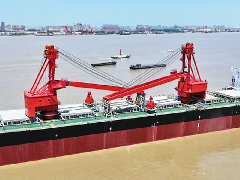 香港BG-Maritime-limited-5045浮式起重机2.jpg